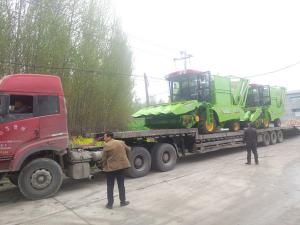 山東東營又髮2檯穗莖兼收玉米(mi)收穫機