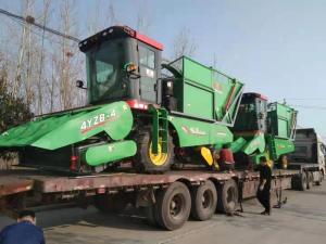 山(shan)東聊城客戶訂購的穗莖兼收玉米收穫機已髮貨